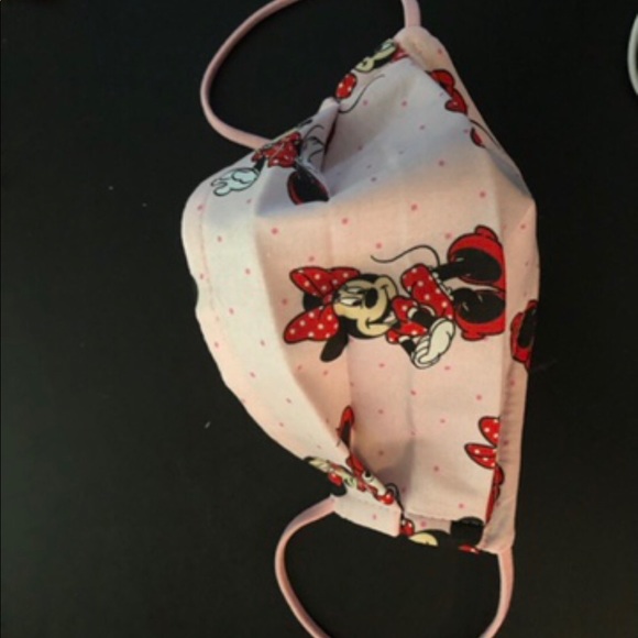 Mickey and Minnie Mouse Face Masks - Picture 2 of 7